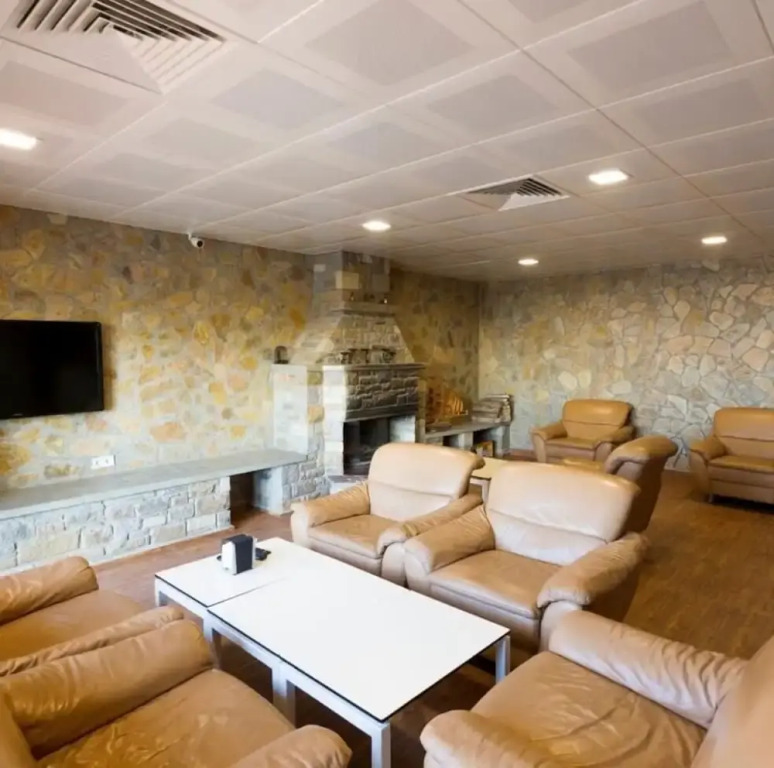 Egelia Imroz Otel