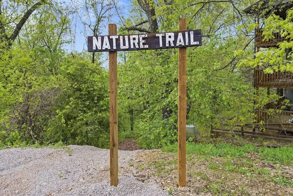 Midnight Oasis - Nestled Among Nature of the Ozarks!