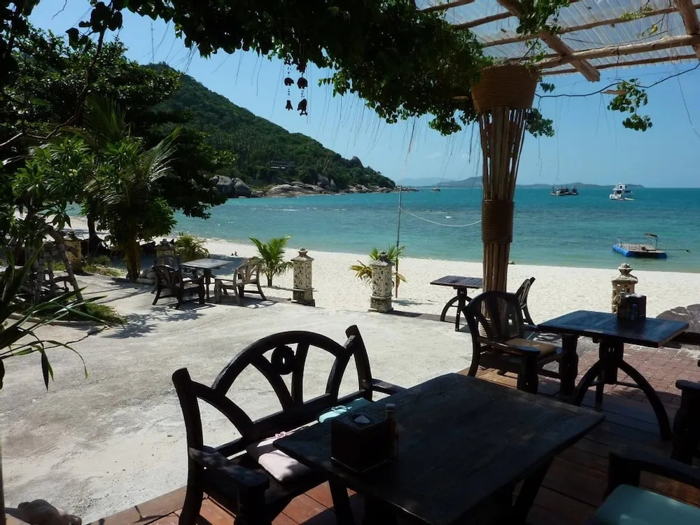 Secluded Villa with Private Pool and Breathtaking Sea Views