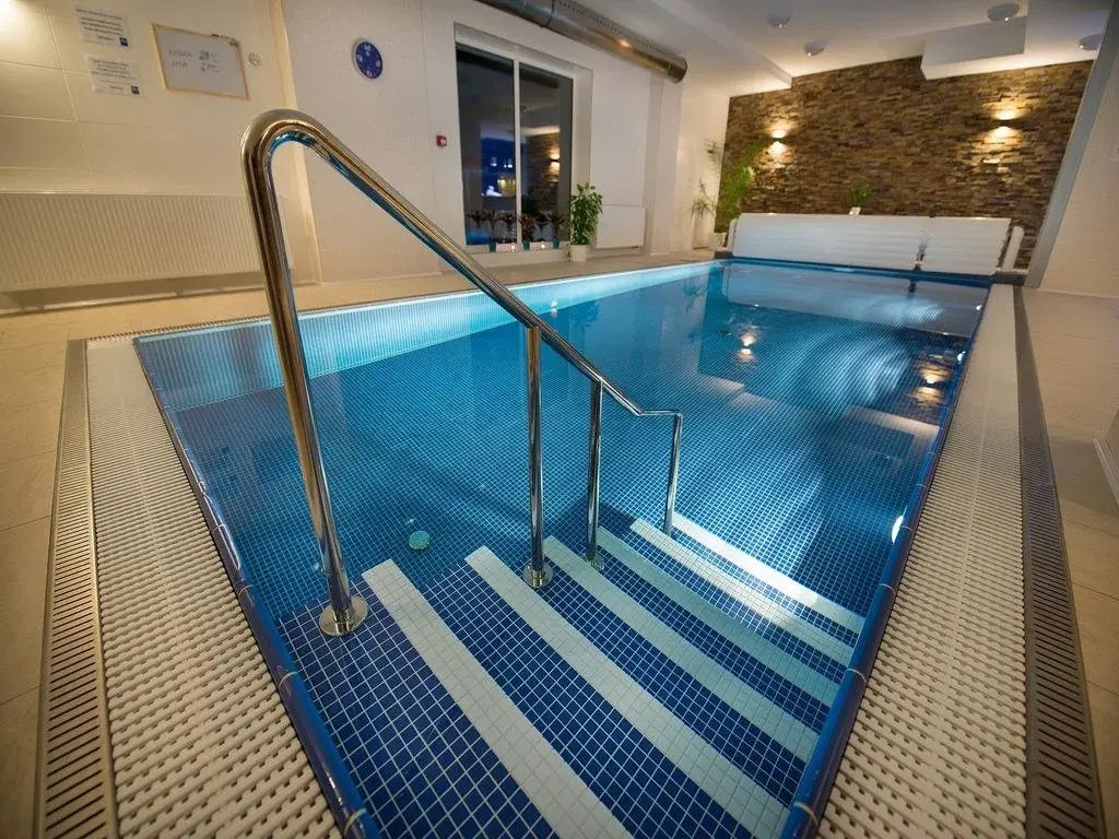 EA Hotel Kraskov