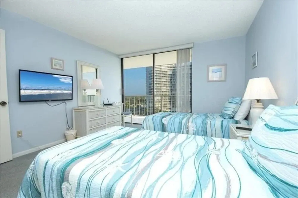 Sst3-811 - South Seas Tower 2 Bedroom Condo by Redawning