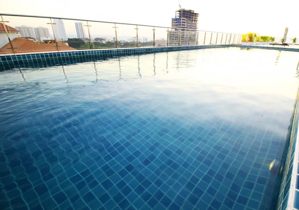 Sunset Boulevard by Pattaya Sunny Rentals