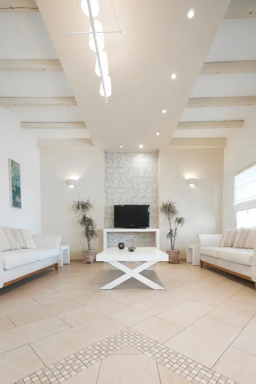 Nissos Thira