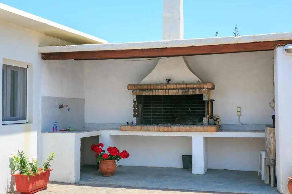 Ampeli Apartments