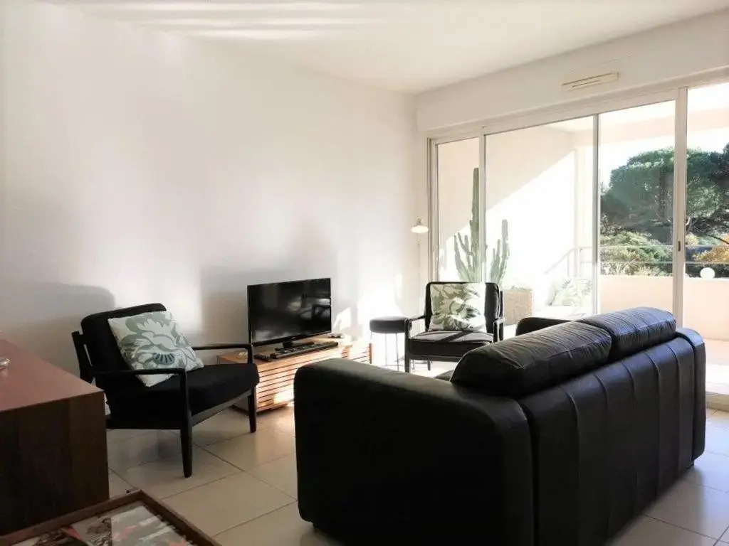 Appartement Cannes la Bocca, 2 pièces, 4 personnes - FR-1-609-14