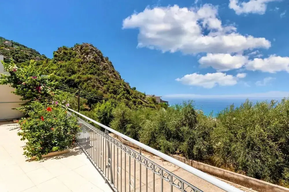 Aigli Fully Equipped Getaway - Seaview Lux Retreat