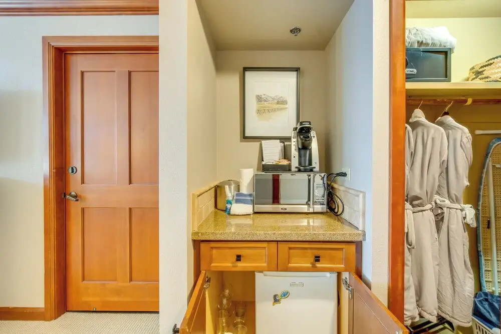 Olympic Valley Summer Stay! 2BR in Everline Resort