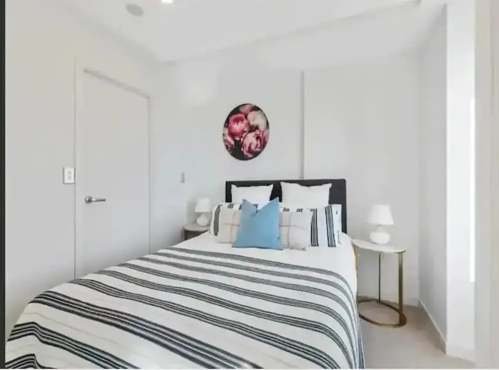Just opposite to Skytower 2 Bedroom 2 Bathroom apartment in CBD
