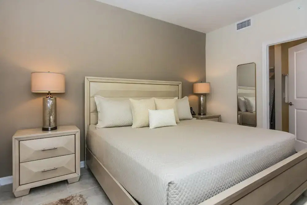 Beautiful  Apartment at Storey Lake 272975