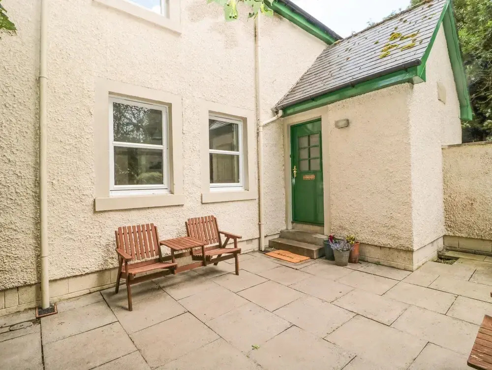 Groom's Cottage