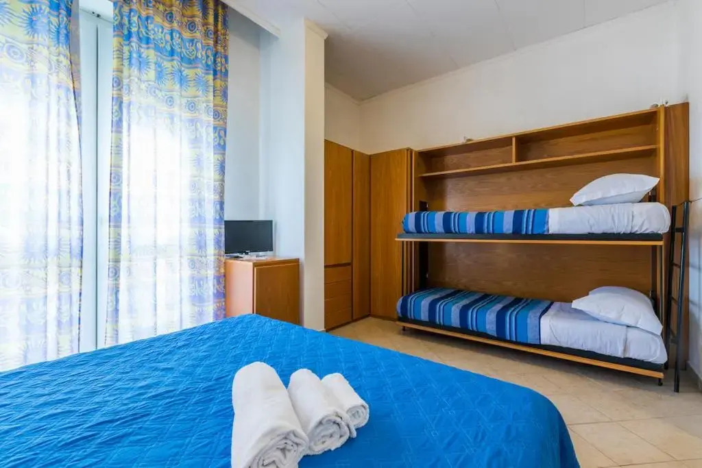 Hotel in Marina di Cecina a few steps from the sea
