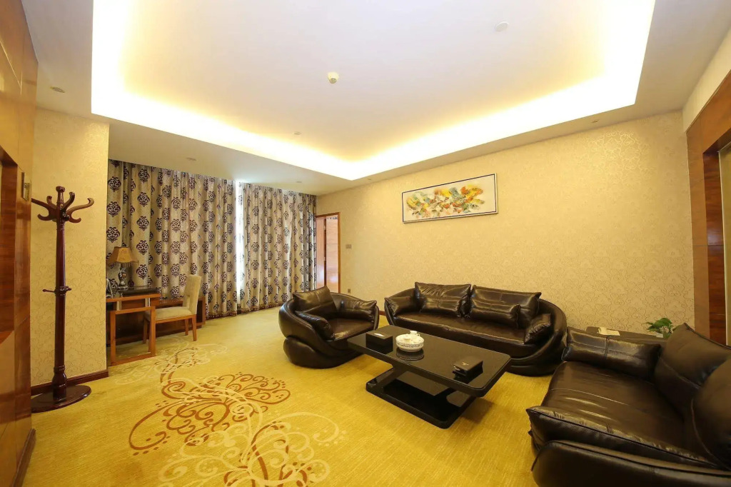 Oubon International Hotel