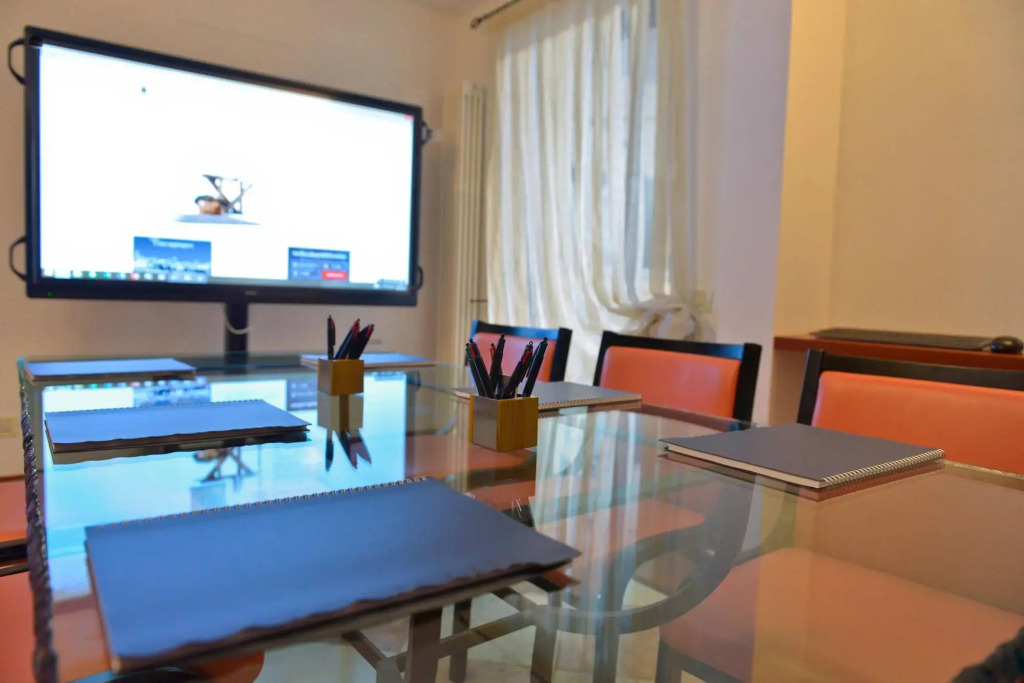 Like Home Boutique Hotel 3 min, Orio Airport