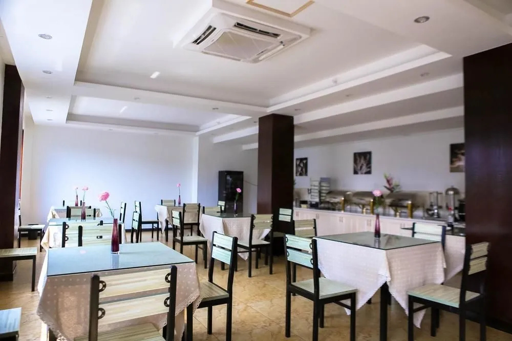Kaili Business Hotel