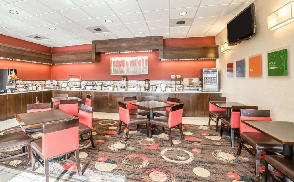 Comfort Inn & Suites Gateway to Glacier National Park