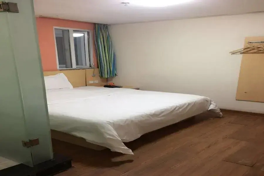 7 Days Inn