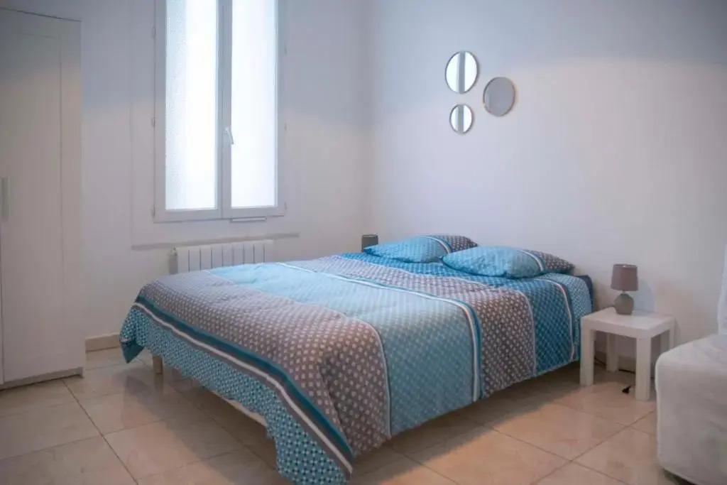 Bright 45m With Garden In Ivry Sur Seine
