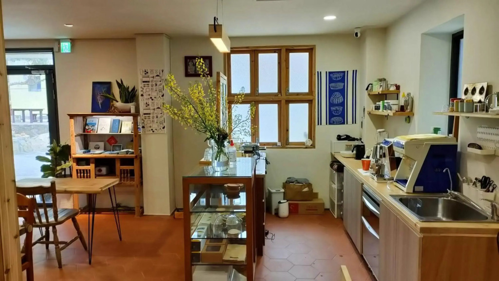 Island Flower Inn