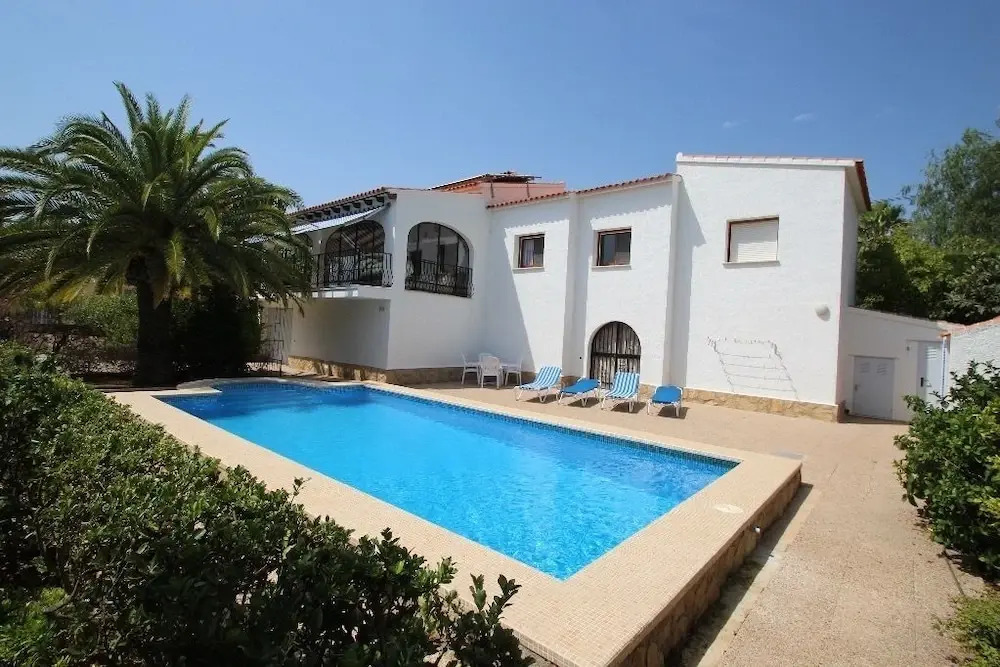 Villa Sara by Abahana Villas