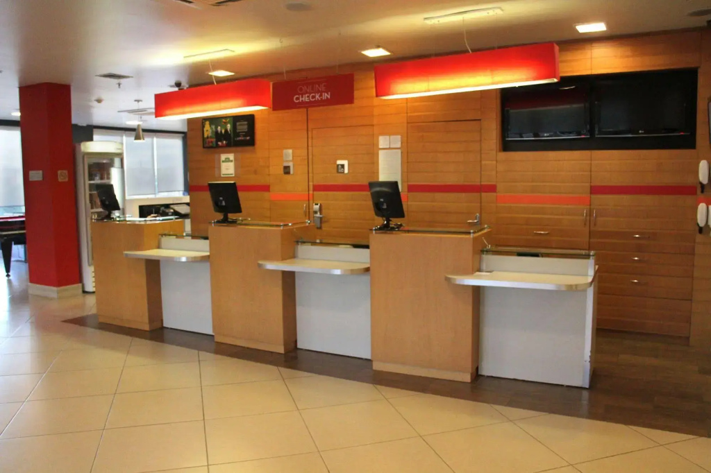 ibis Montes Claros Shopping