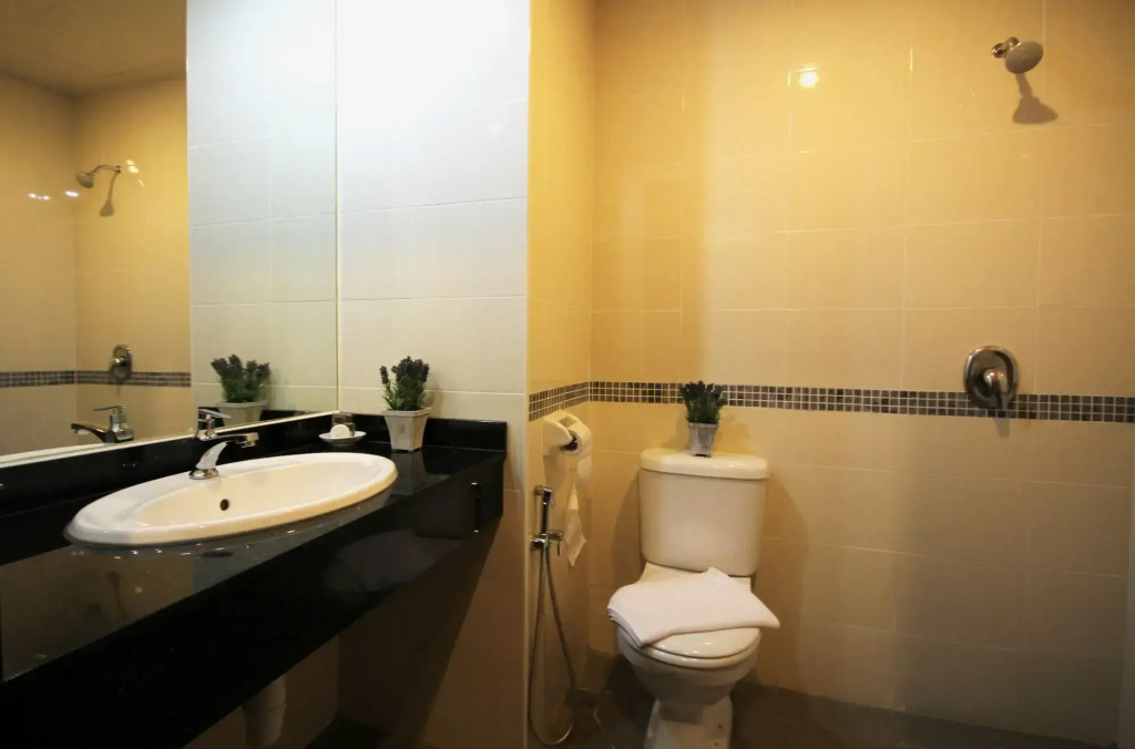 Aroma Hotel