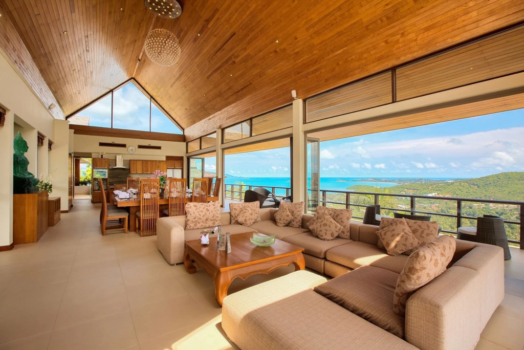 Grand Vista