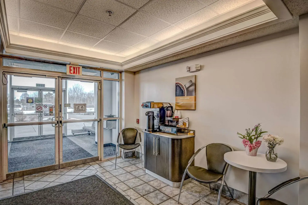 Motel 6 Menomonie