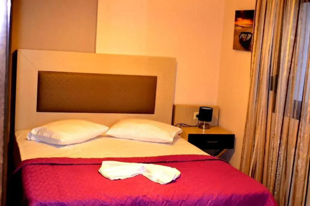 Amalia Deluxe Villas