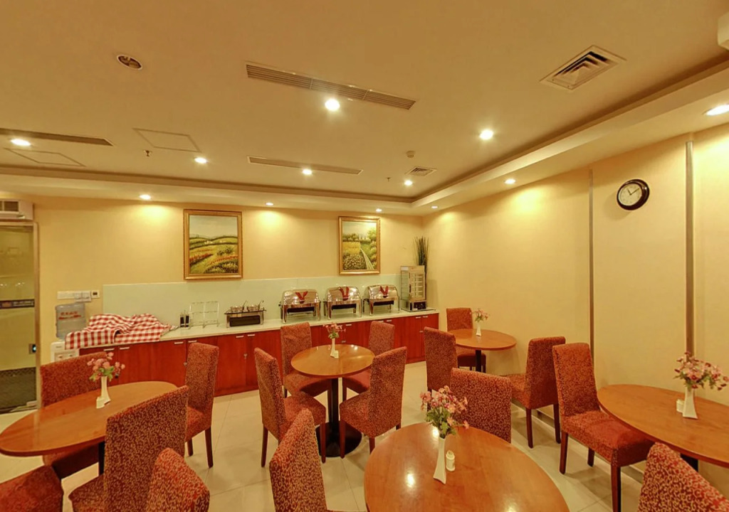 Hanting Premium Hotel Shanghai West Nanjing Road Subway Station