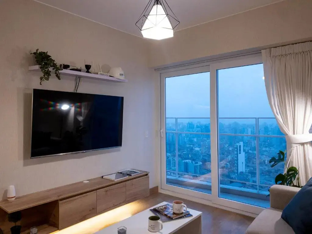 Departamento de lujo piso. 36 VIVE EN EL CIELO!