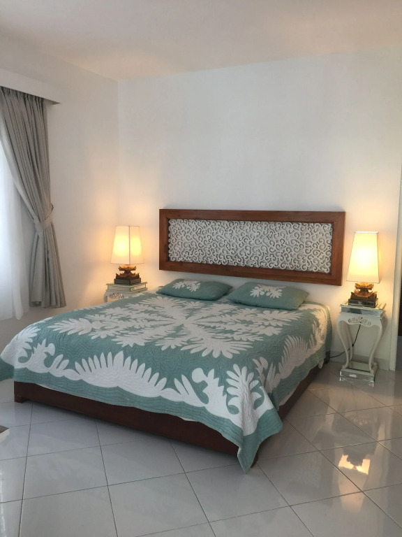 Yogyakarta Tropicana Villa