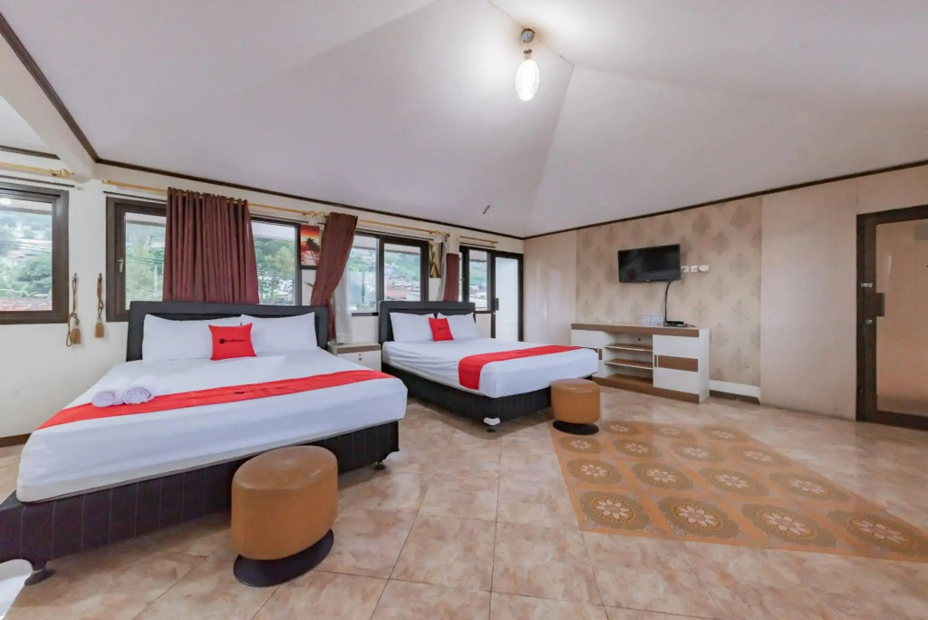 OYO 677 Rianes Family Guest House