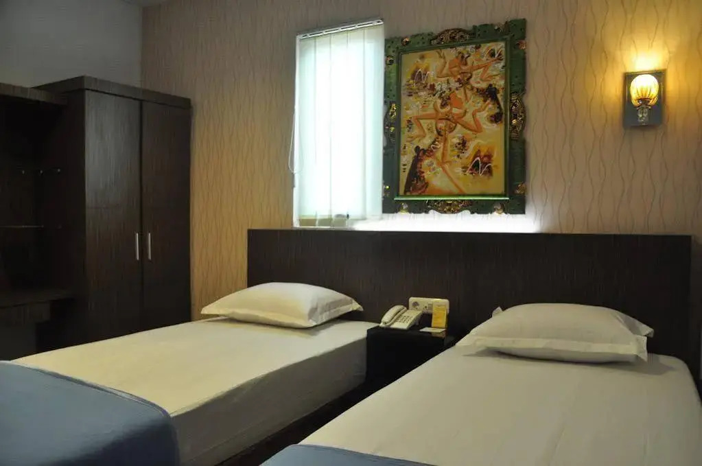 Hotel O Makassar near Losari Beach formerly Ocean View Hotel