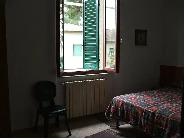 Rosignano Bed and Car