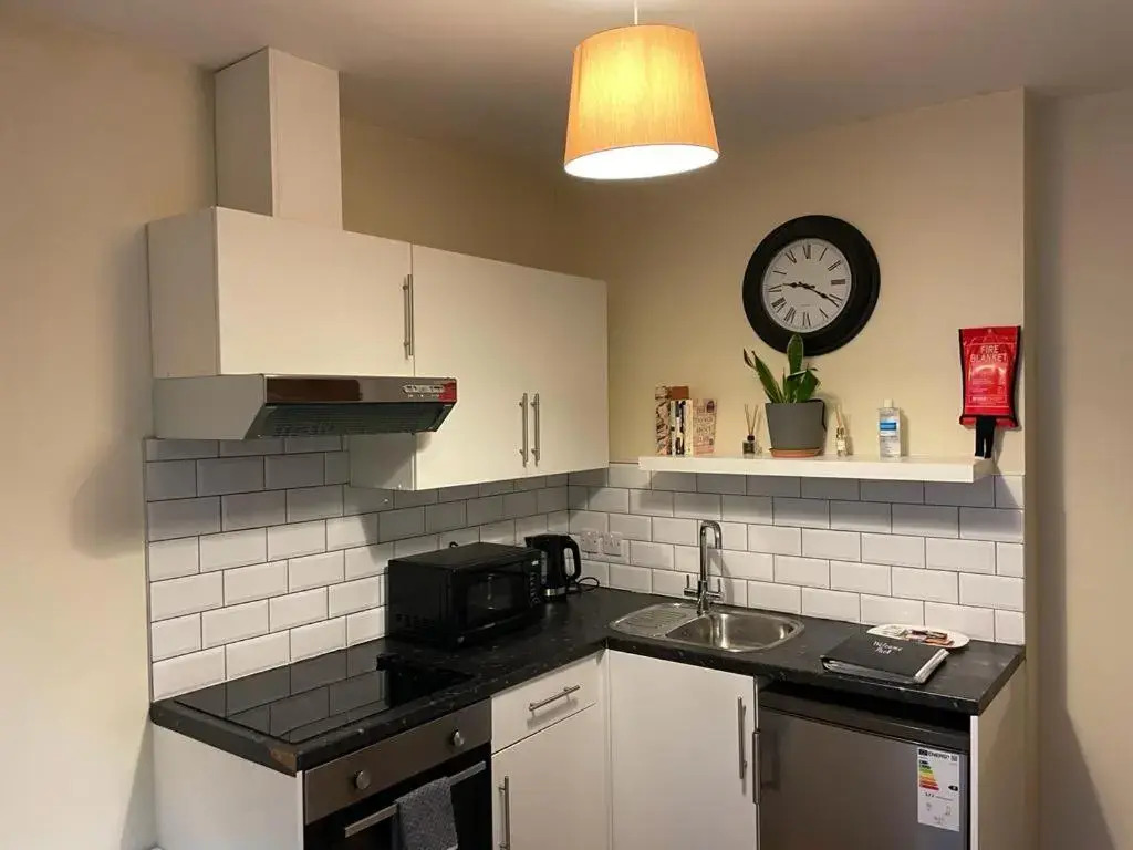 Anazing Studios 2 - North East London - Chingford