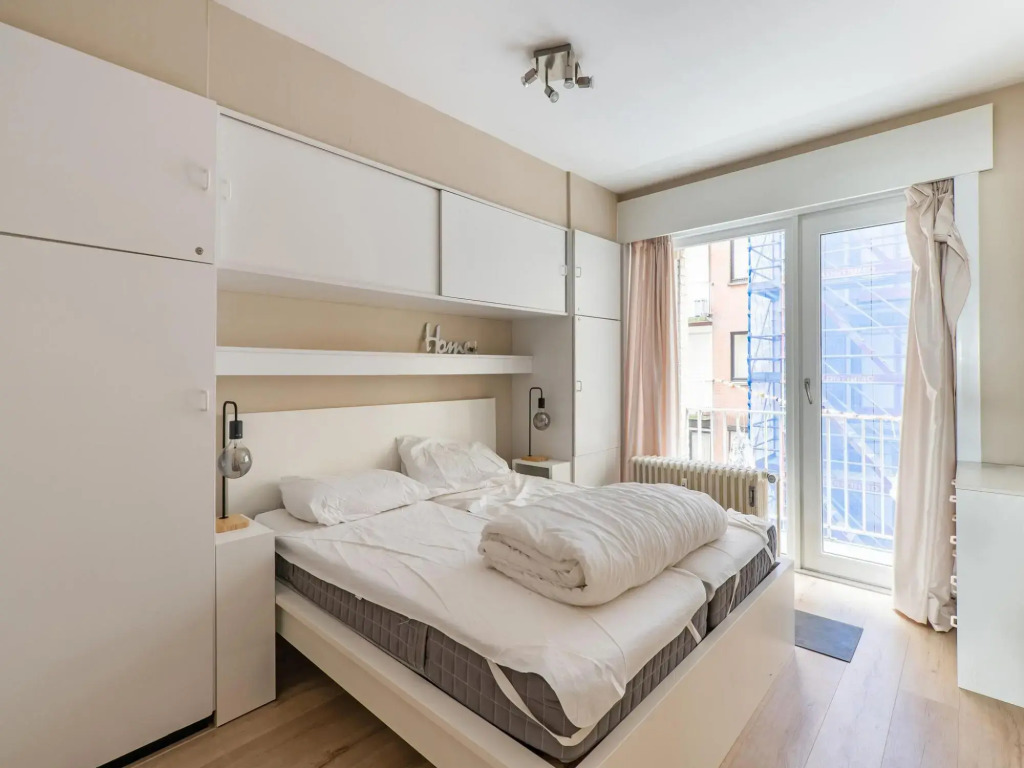 Seafront apartment in Blankenberge with balcony