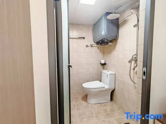 Modern Apartment at Chamber of Commerce Building