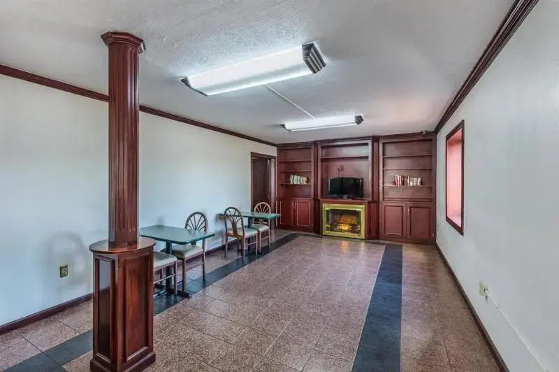 Royal Regency Inn