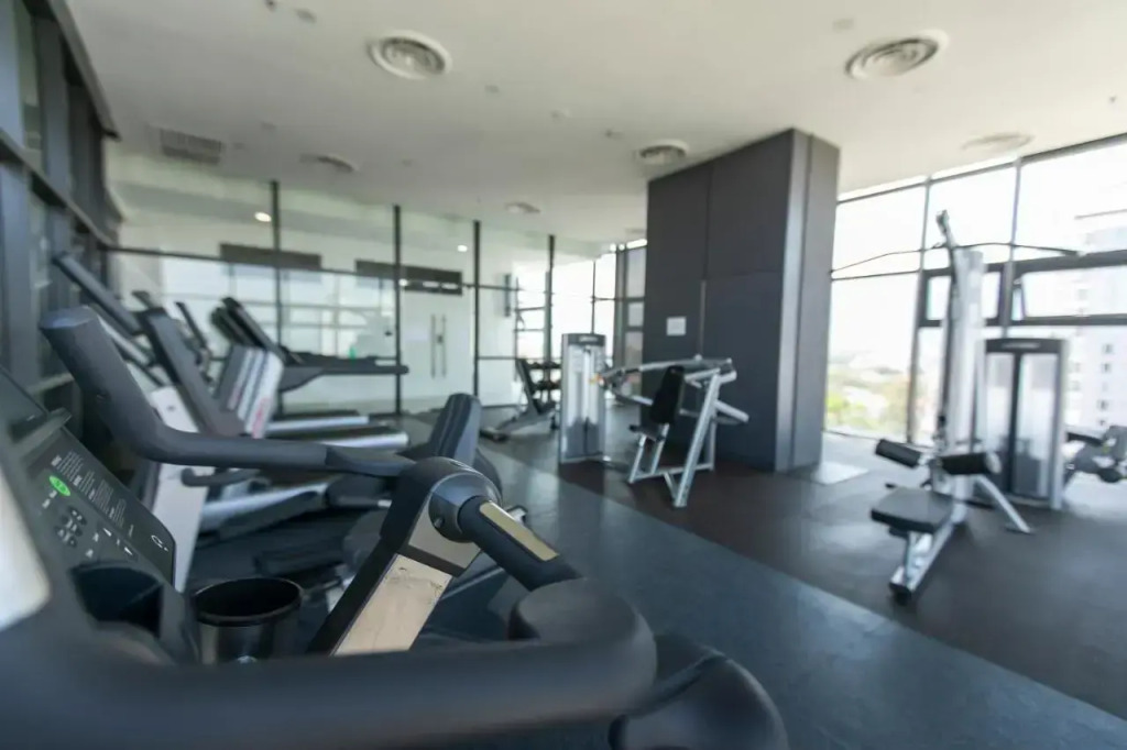 Georgetown High Floor Luxury 3BR Suite