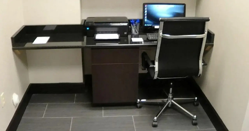 Holiday Inn Express & Suites Greenville-Downtown by IHG