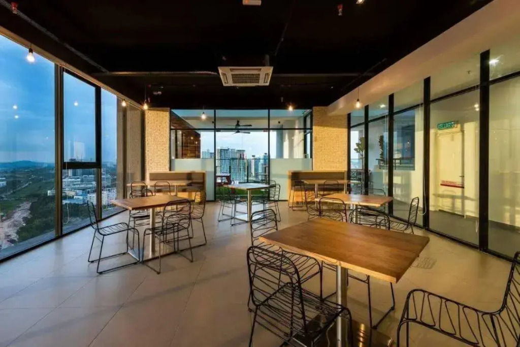 Hid SOHO at KANVAS WiFi Netflix KLIA