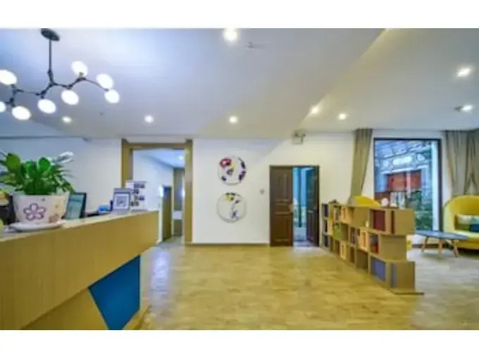 Floral Hotel Dali Ruiyuan