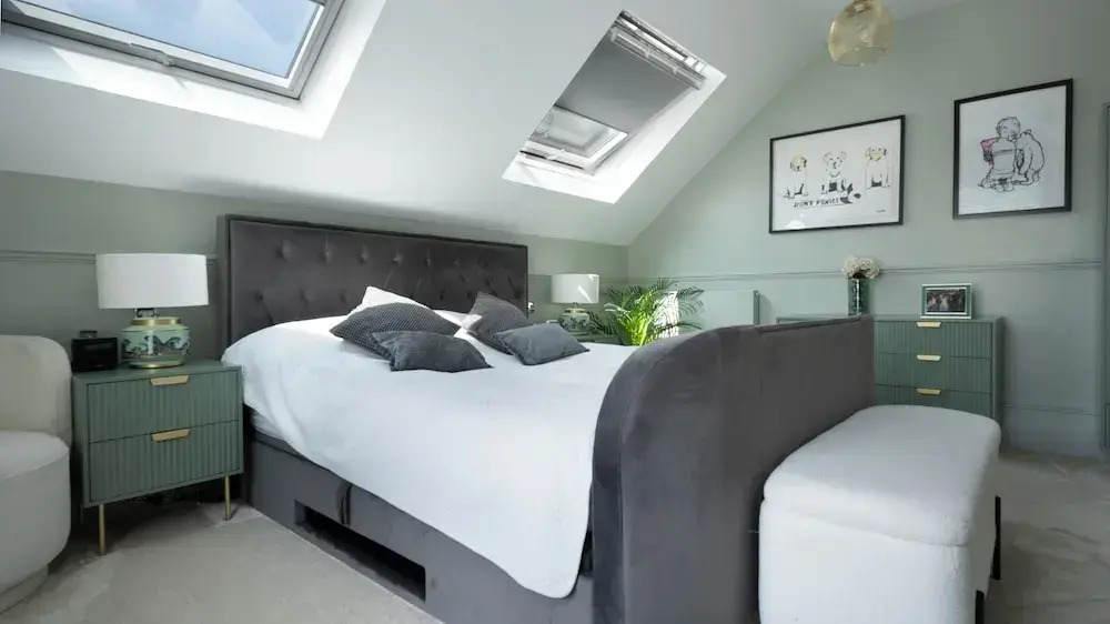 Dream House London 5bd with gym, cinema and hot tub
