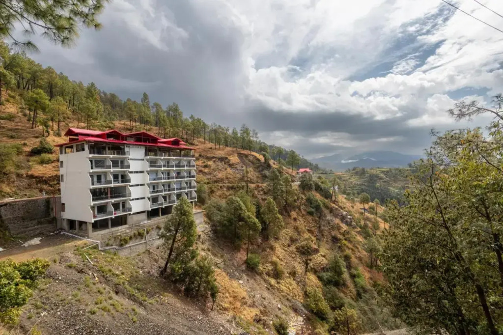 V Resorts Pristine Chail