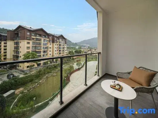 Tang Jia He Internationl Grand Hotel