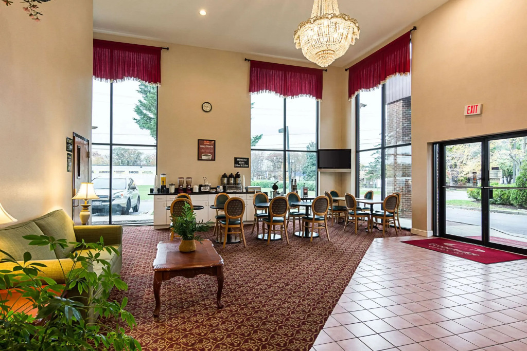 Econo Lodge Andrews Air Force Base