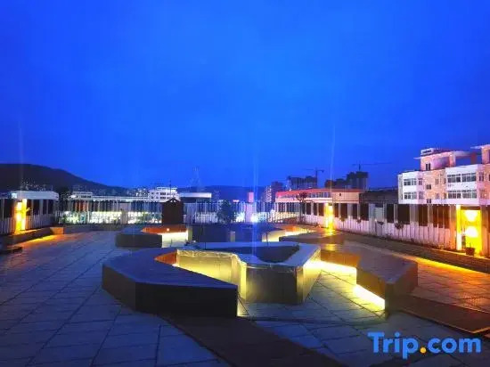 Jingning Dongcheng Hotel