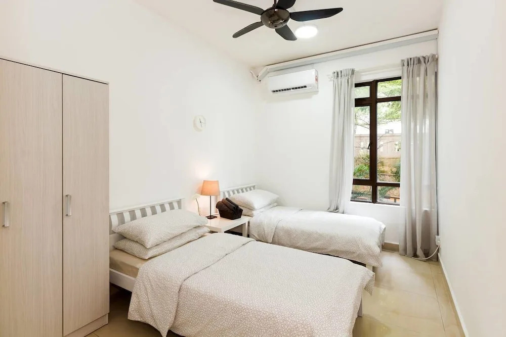 Chic Family Home Near Mont Kiara
