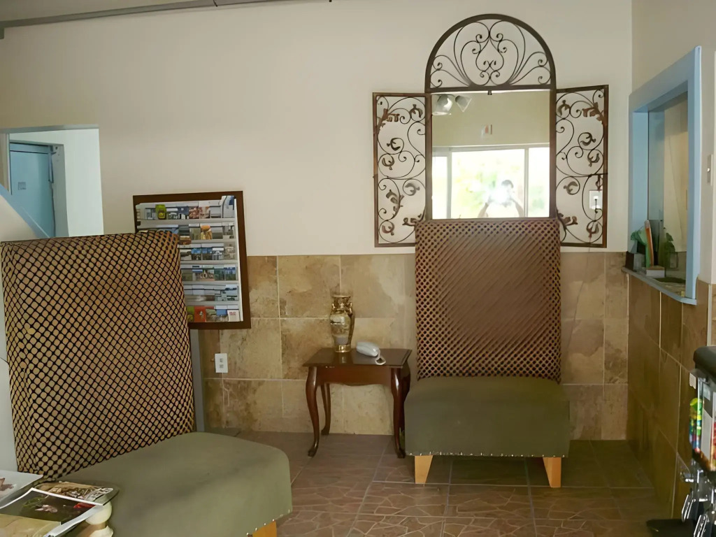 Miami Springs Inn