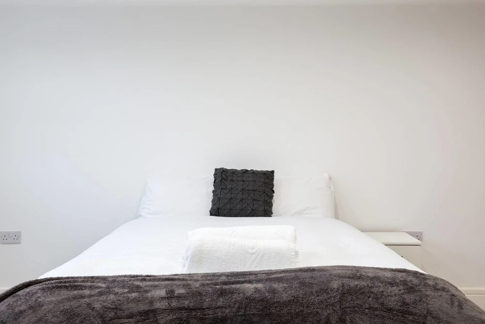 Convenient Studio - Camberwell! 2d